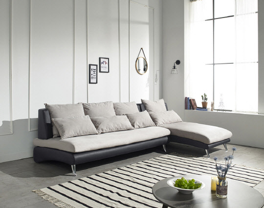 티렌토가구 신제품 자율 카우치형 아쿠아텍스 암리스 '라인' 소파